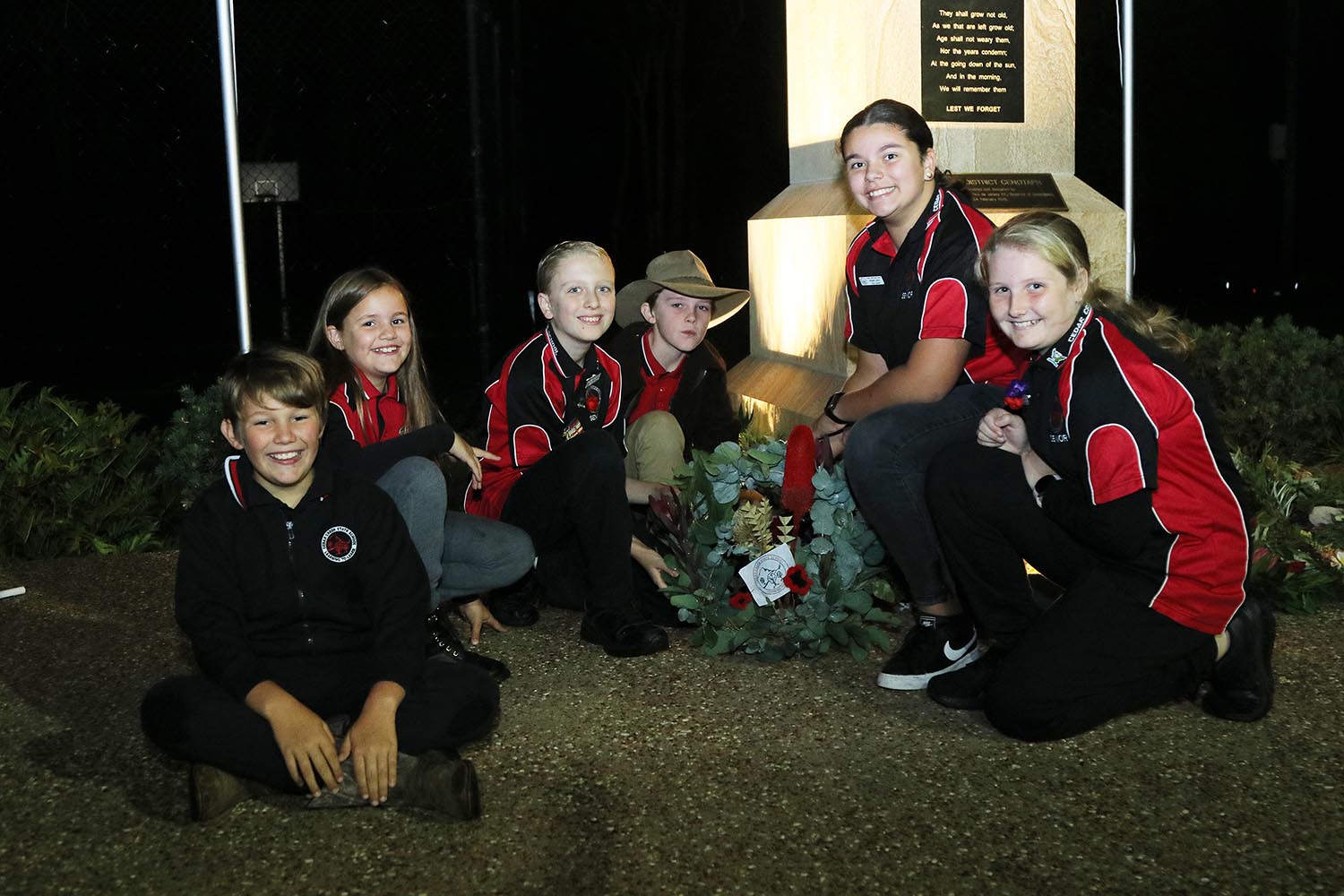 Dawn Service In Tamborine For Anzac Day Tamborine Bulletin